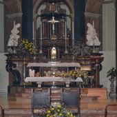 Allestimento floreale per matrimonio - Ranuncoli e Ginestra - Chiesa di Garbagnate Rota